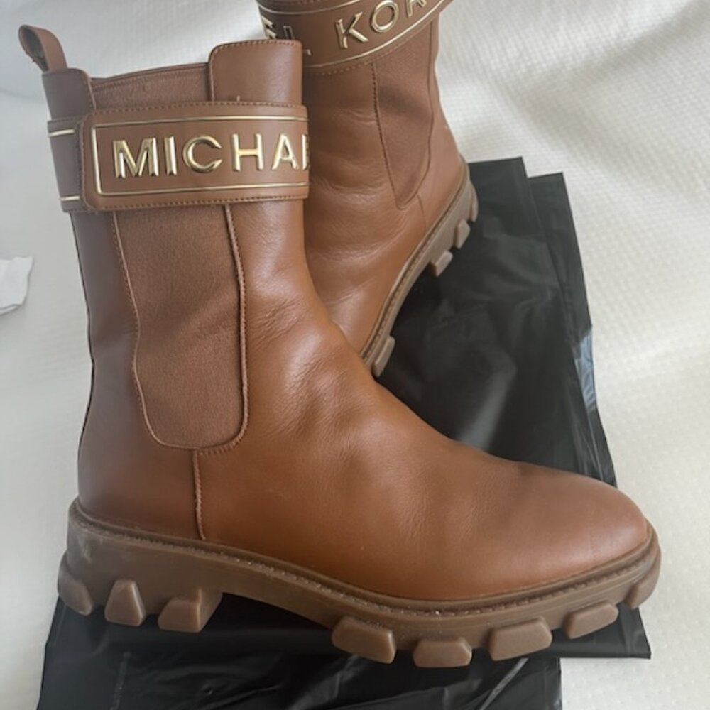MICHAEL KORS Boots Size US 7